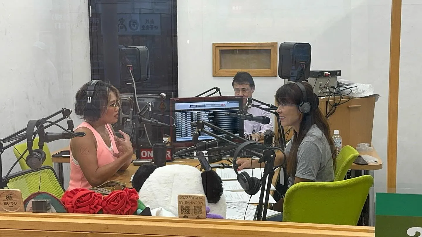 コンディショニングトレーナーでヨガインストラクターのヒロコエ...