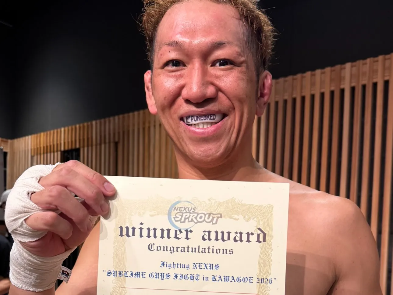 元々の格闘技経験はゼロ👌からピュアブレッドジムに入会して練習...